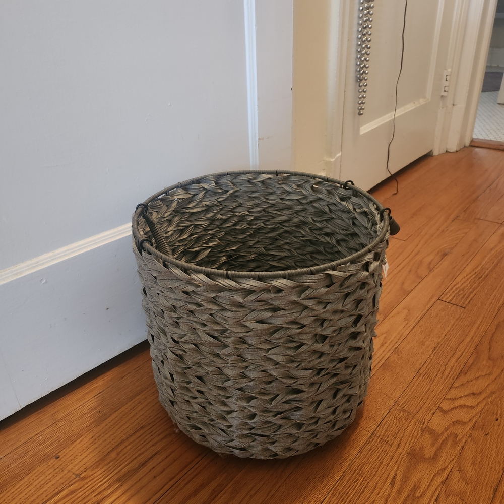 Tommy Bahama NWT Storage Basket